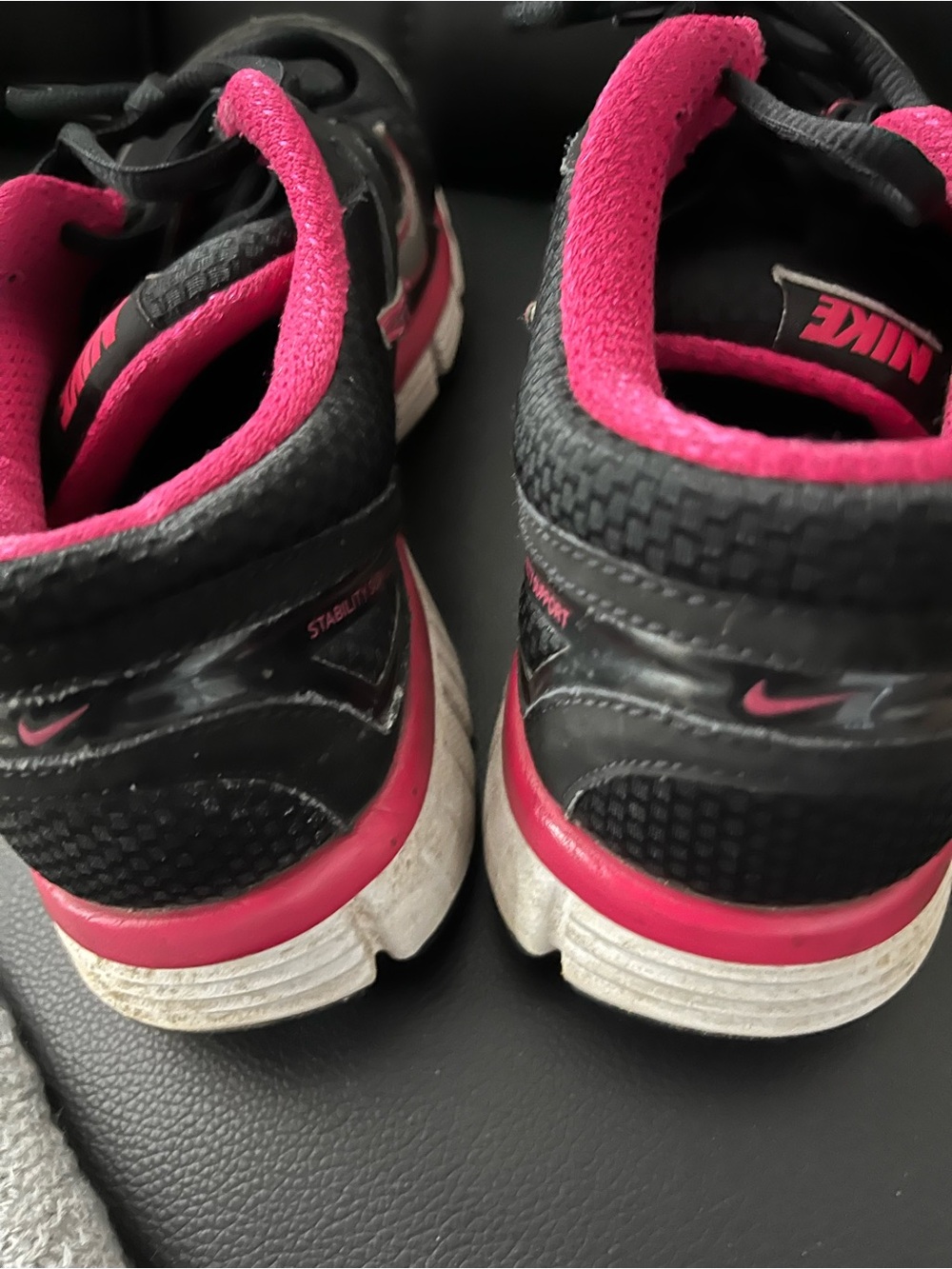 Nike Black and Hot Pink Women’s Size 10Athletic Tie UpSneakers with Silver Swoos
